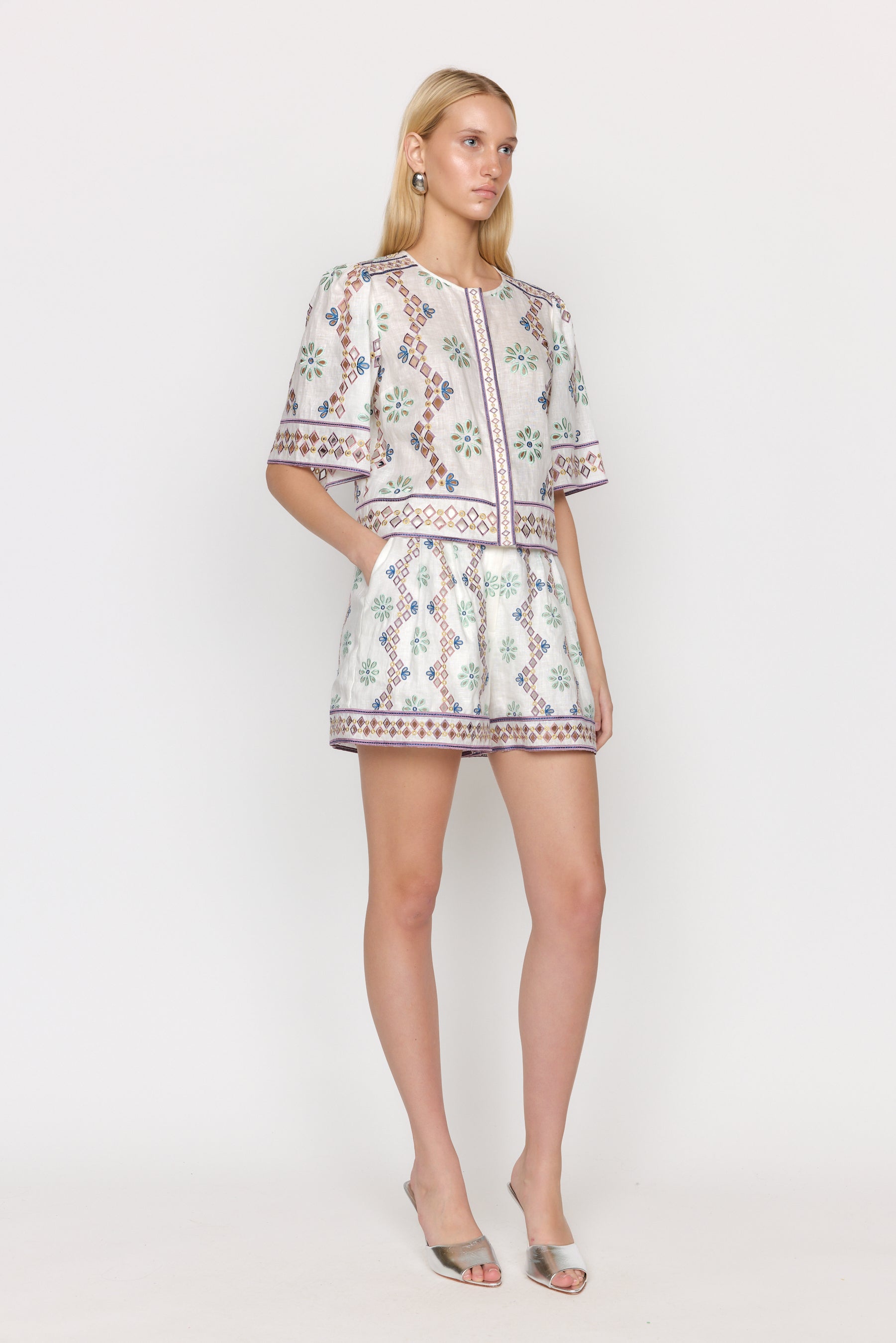 Bennet Short - Capri Ivory