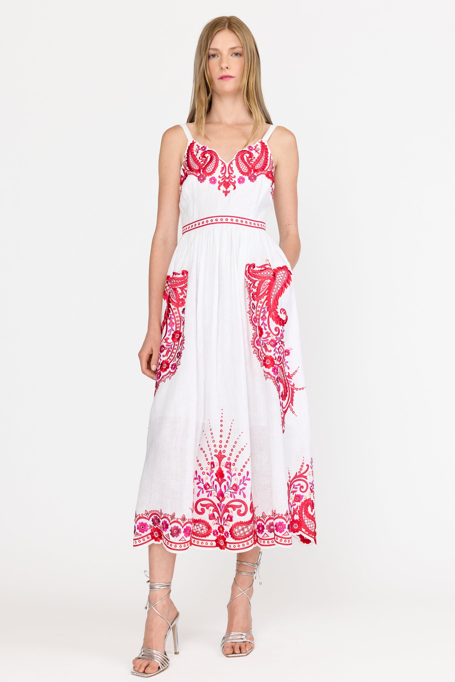 Holly Dress - White Rosaria