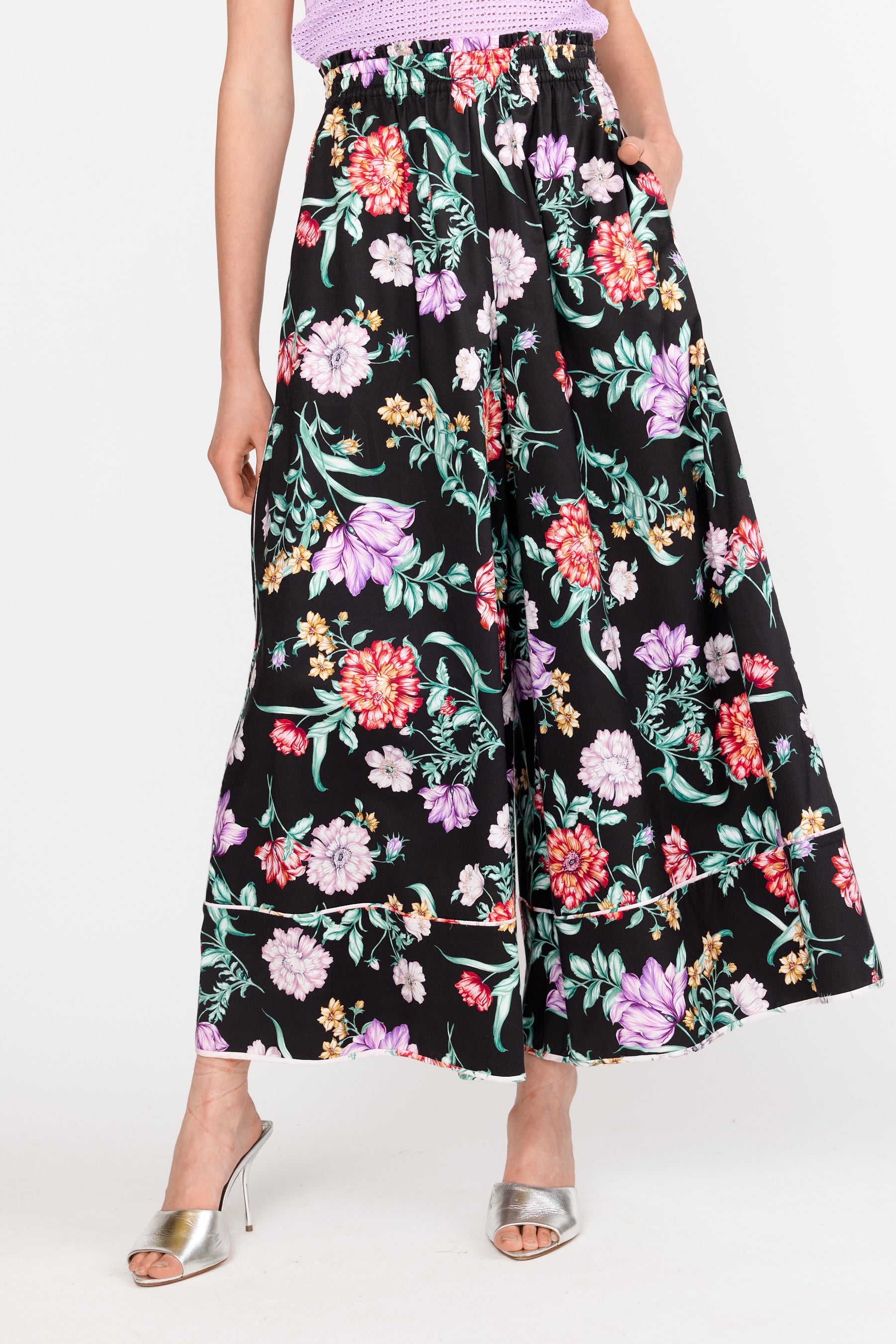 Stevie Pant - Onyx Botanica