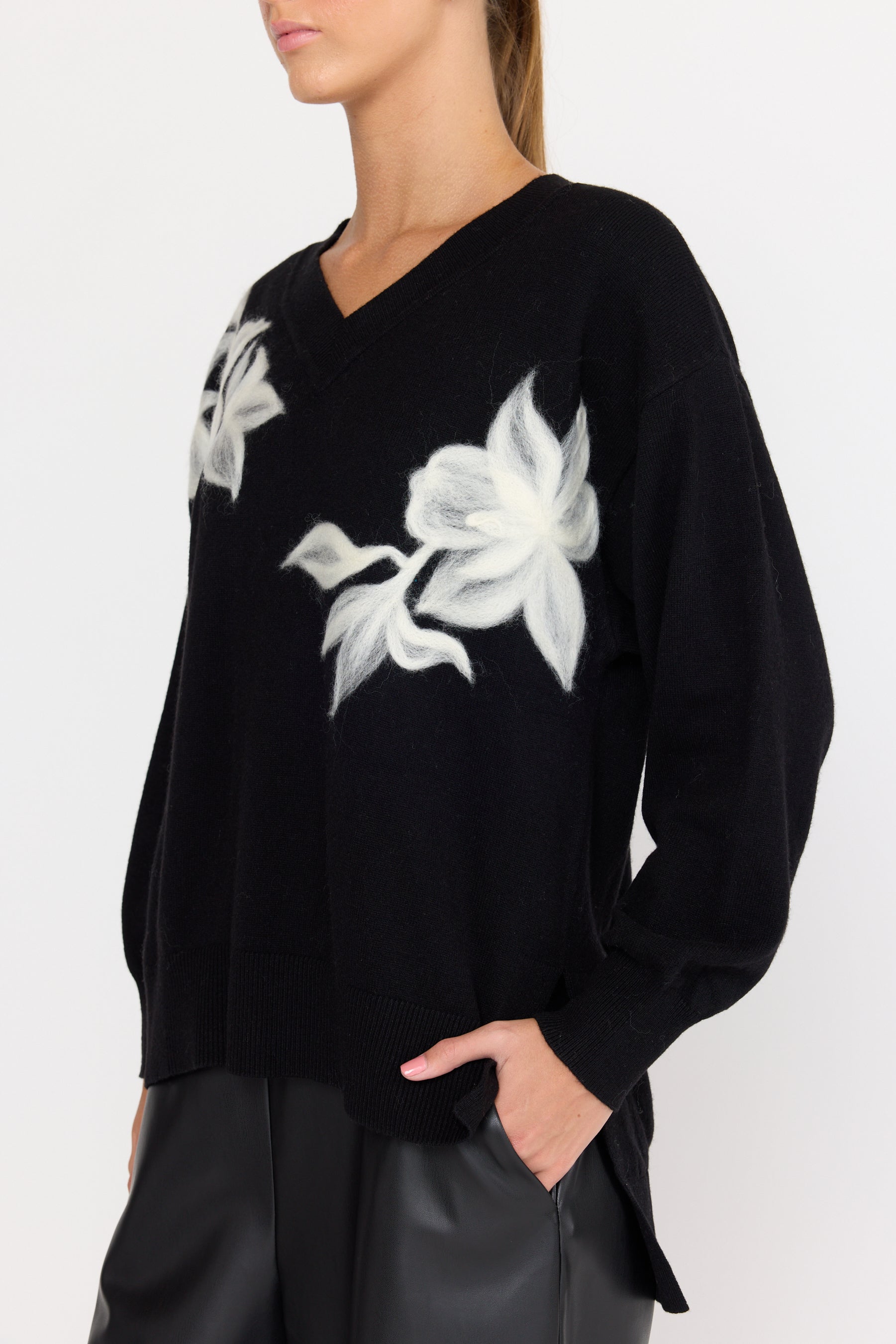 Vivienne Sweater - Moonshadow Noir
