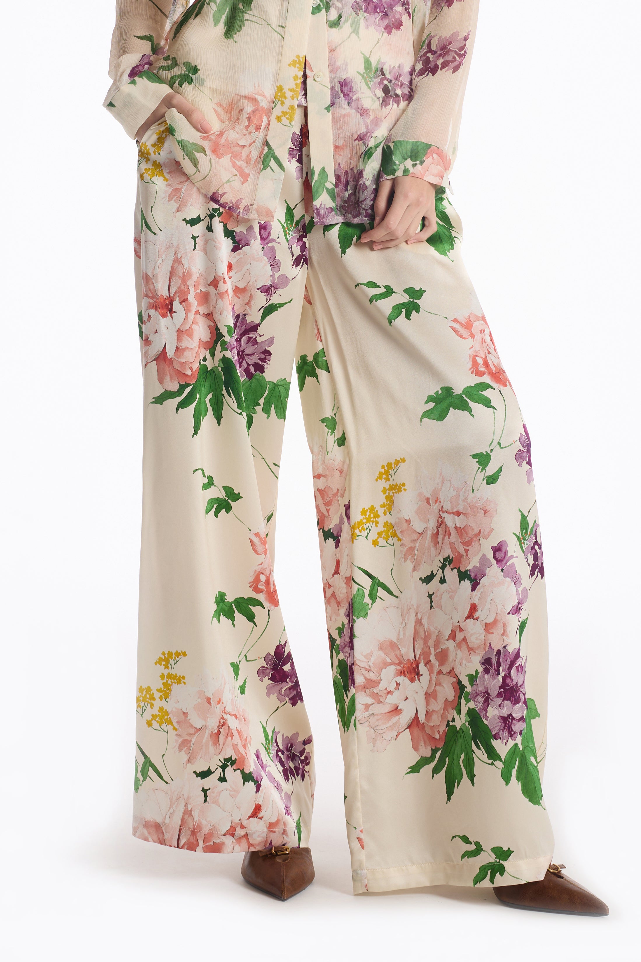 Marta Pant - Ivory Tranquility