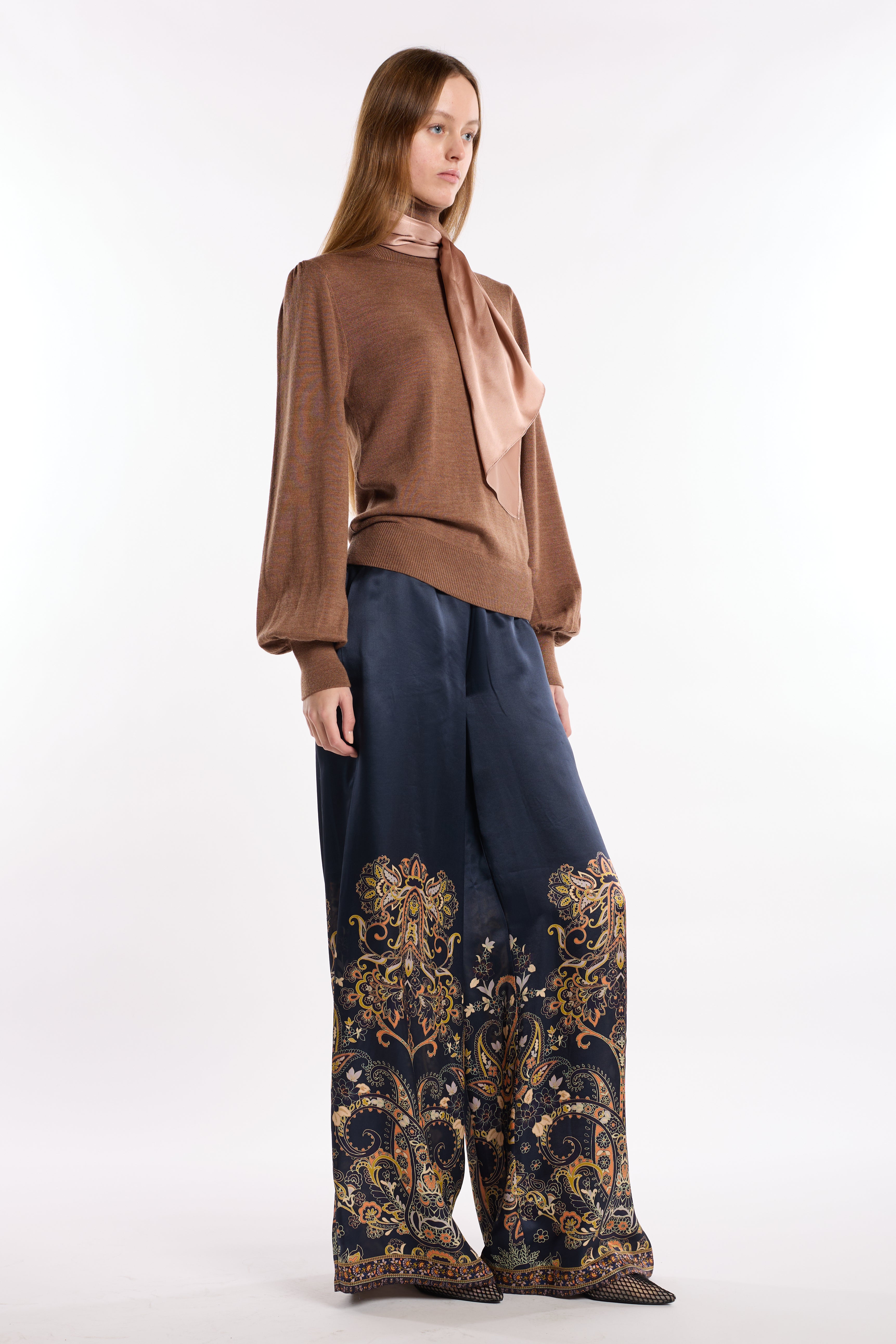 Verona Sweater - Almond