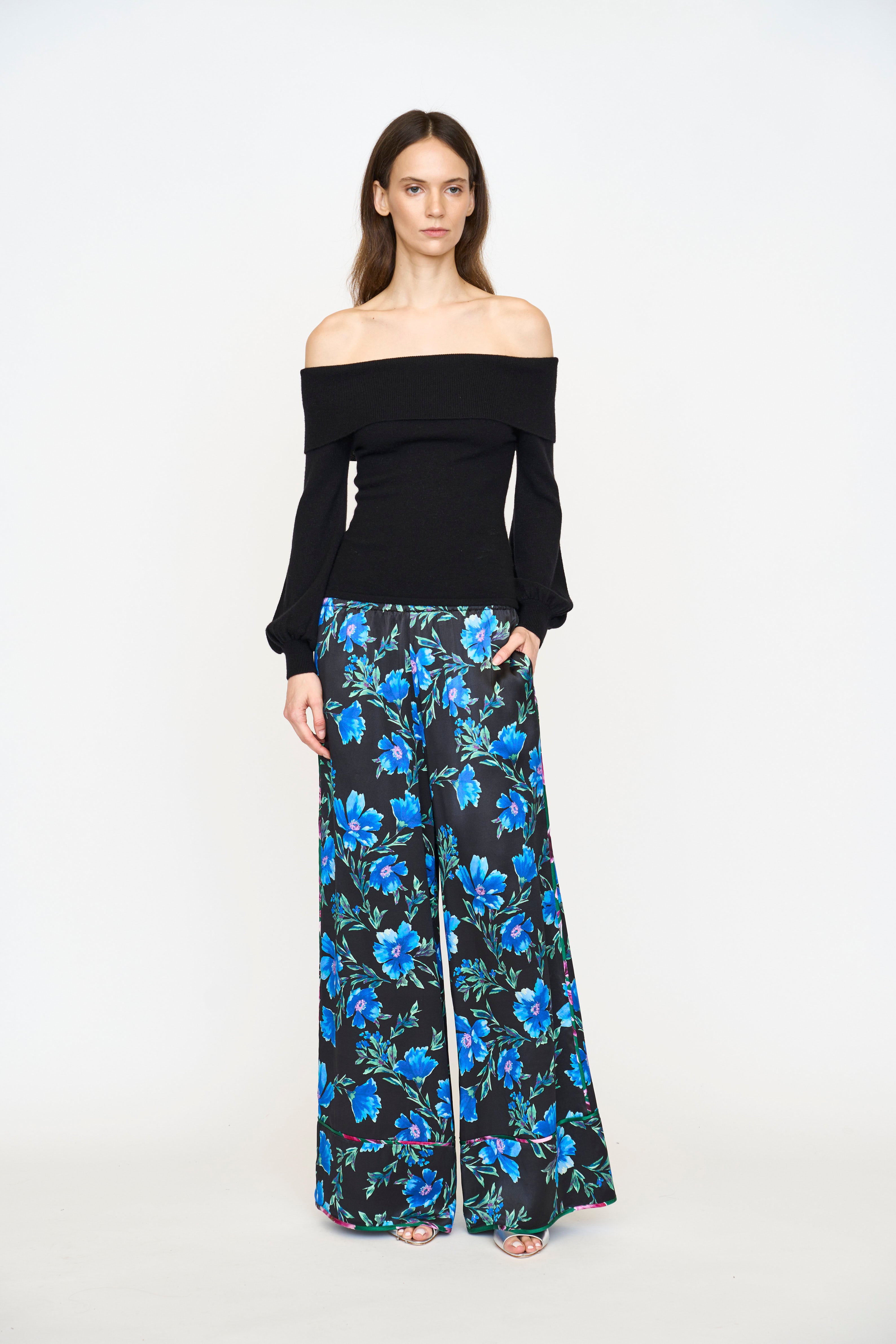 Valen Pant - Sapphire Poinsettia