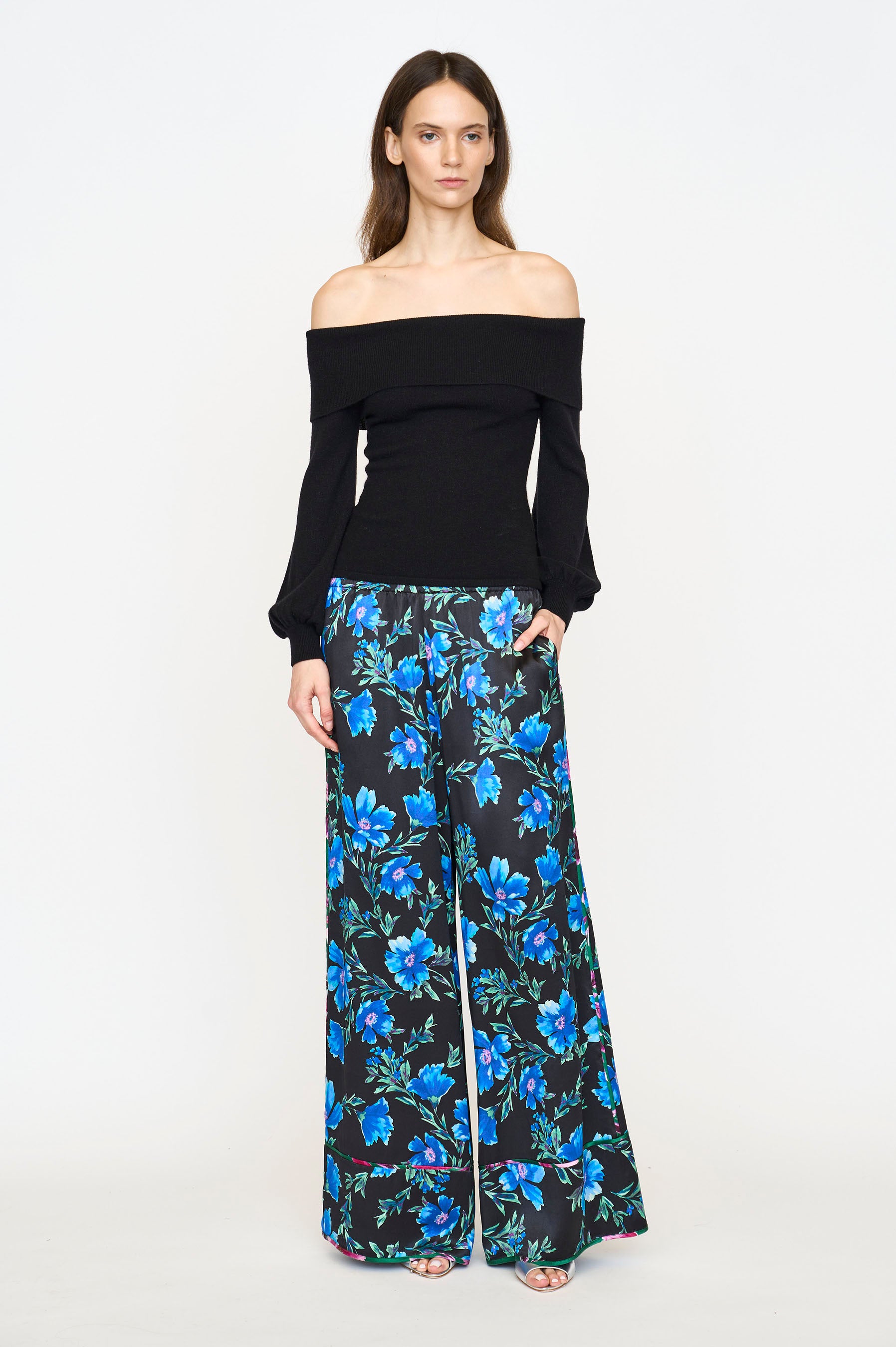 Valen Pant - Sapphire Poinsettia