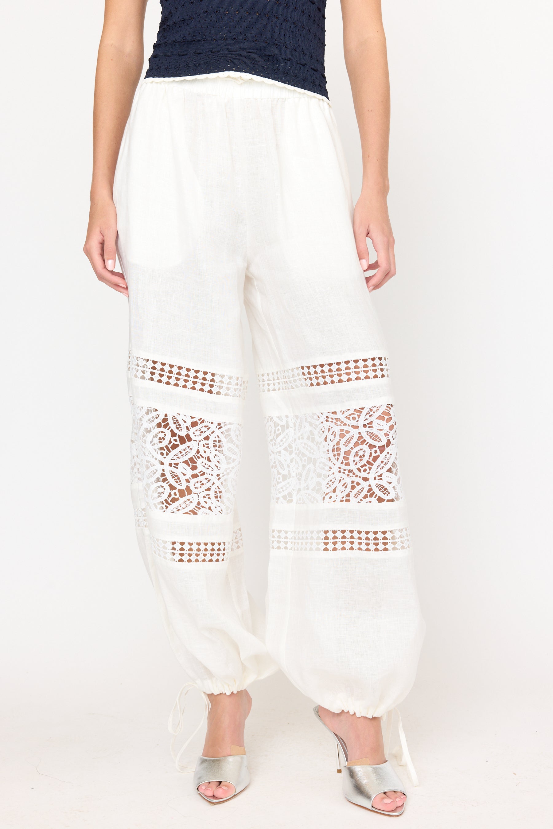 Oksana Pant - White