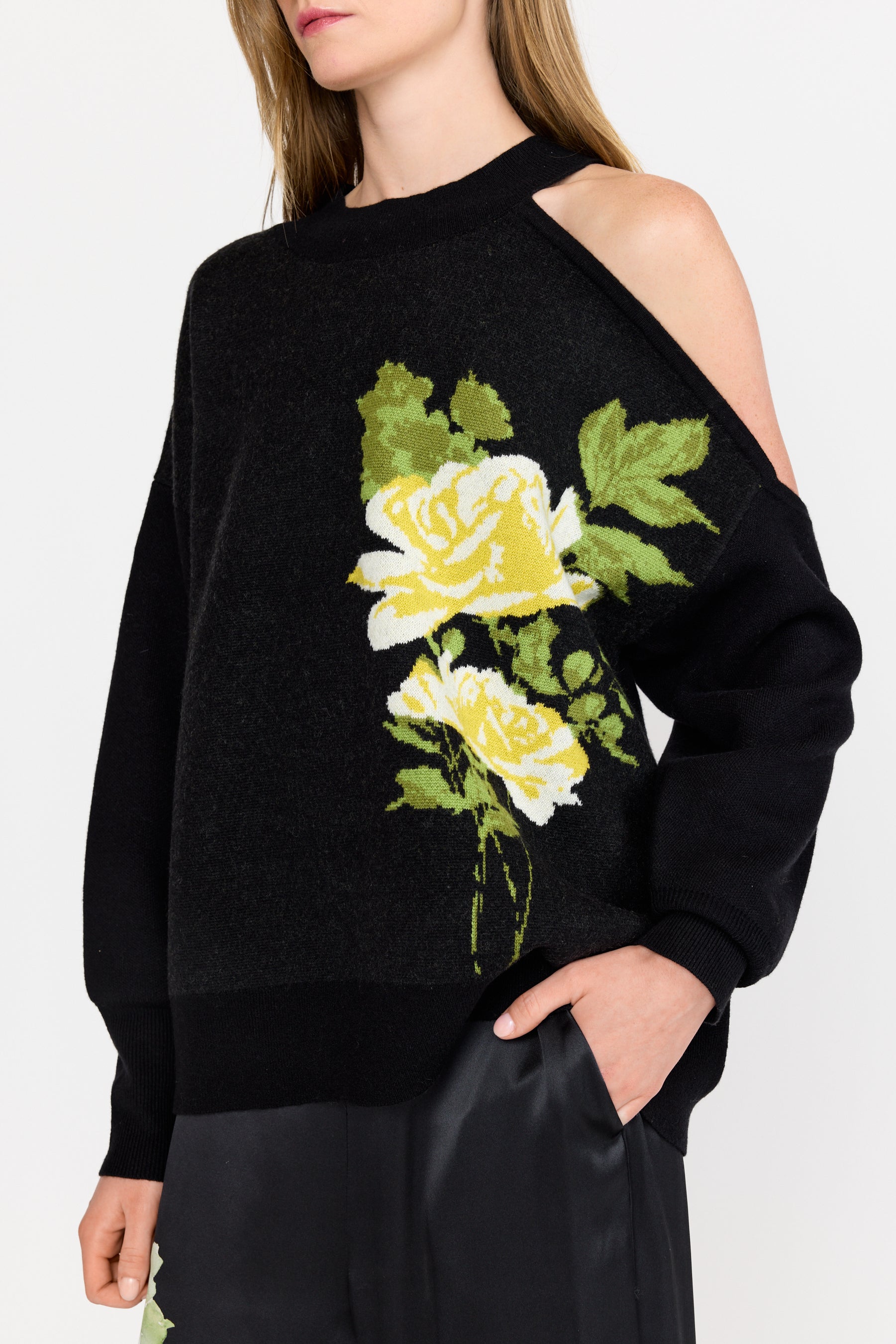Dakota Sweater - Onyx Rose
