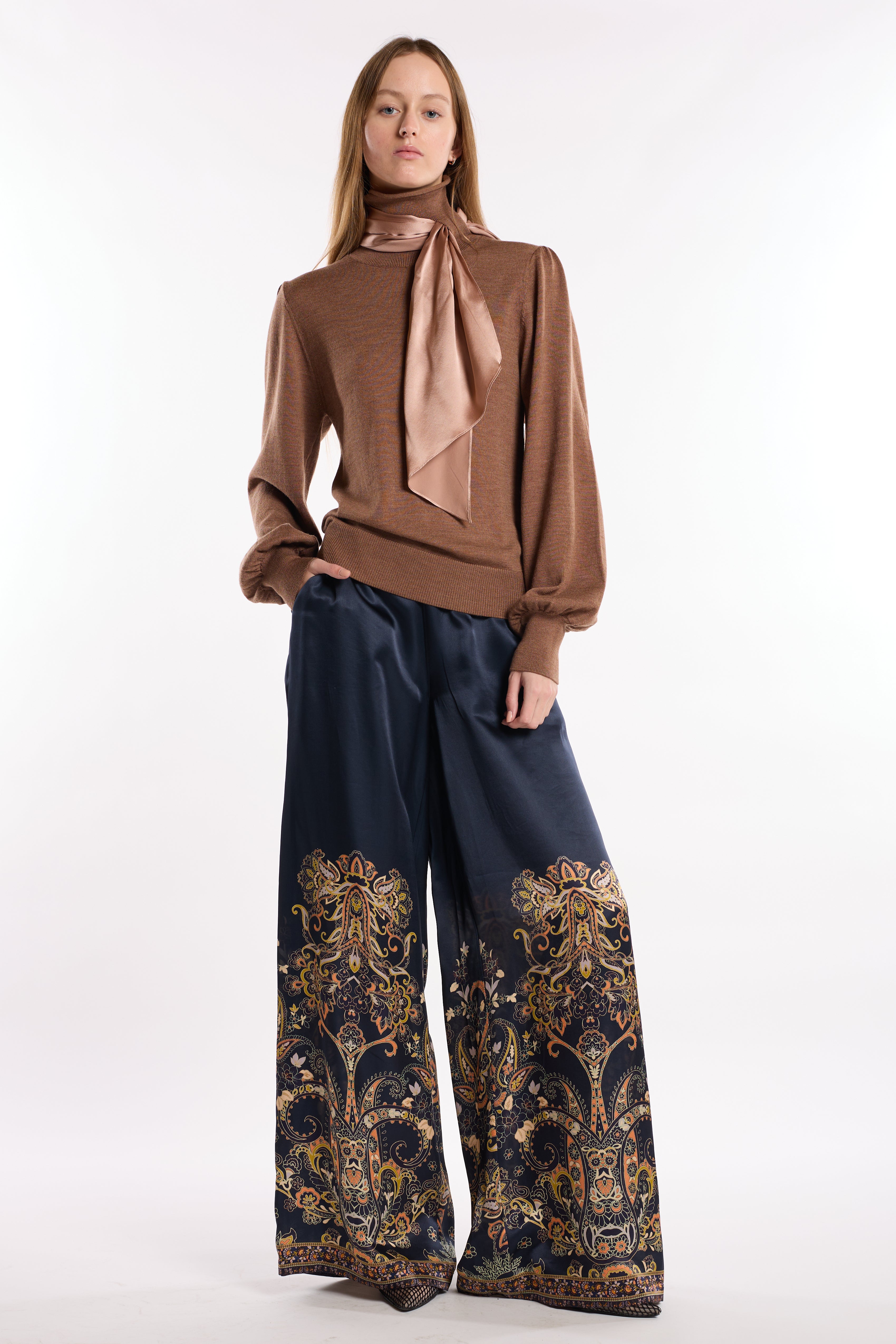 Verona Sweater - Almond