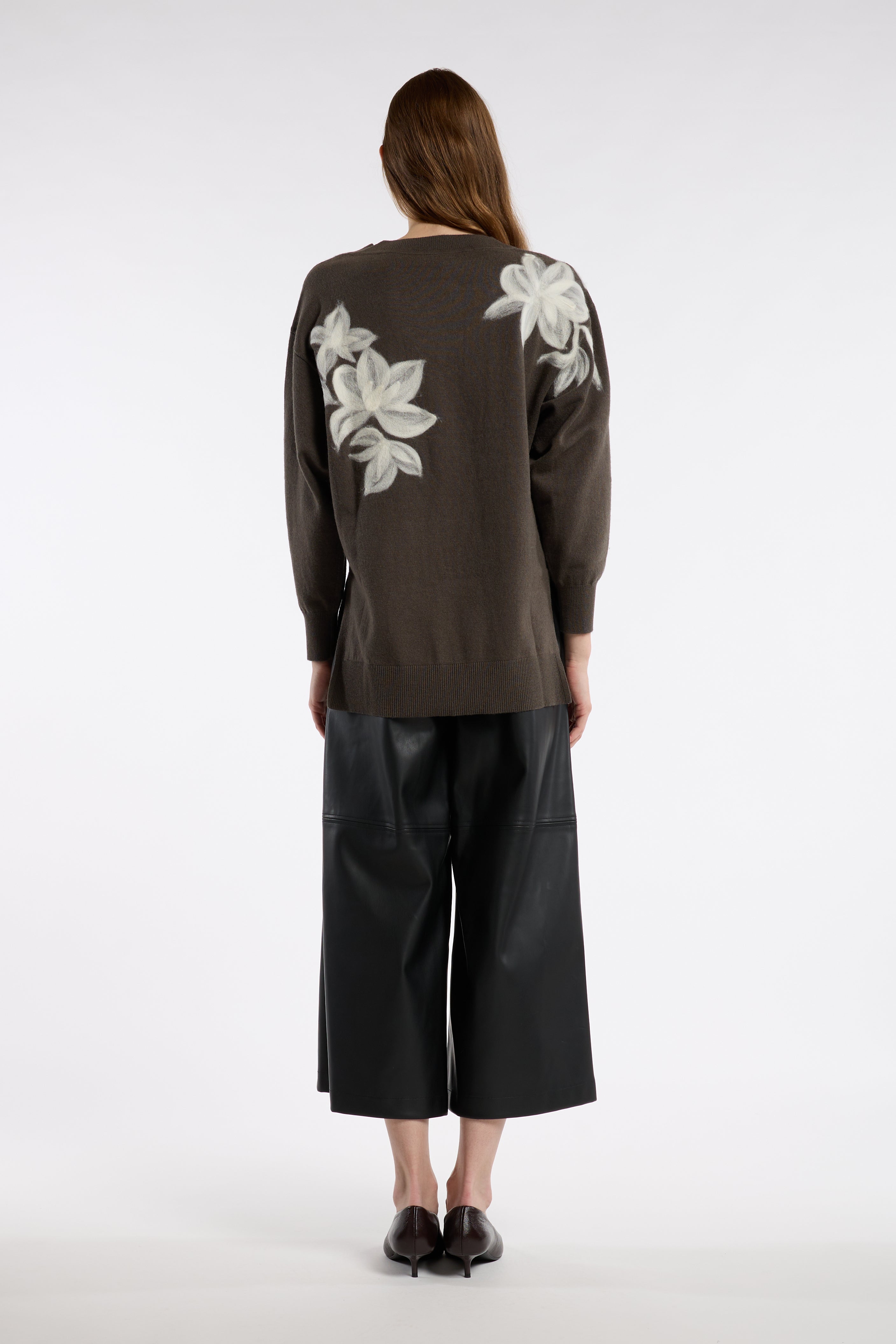 Vivienne Sweater - Moonshadow Olive